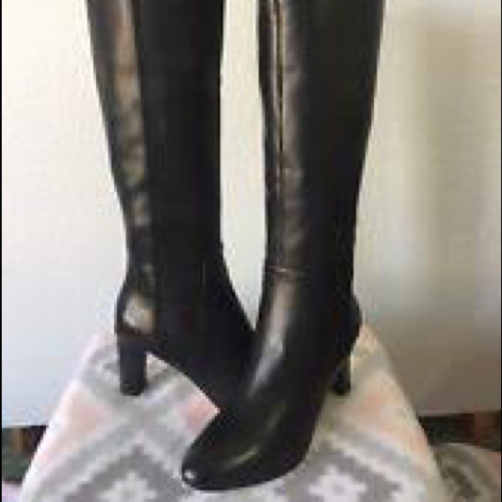 Via Spiga leather boots